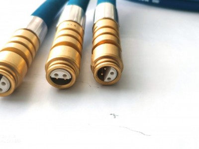 矿机电液支架 控制器现场自接线型4孔插头图3