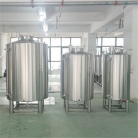 姜堰市康之兴果酒储酒罐储酒不锈钢罐厂家供应不同型号