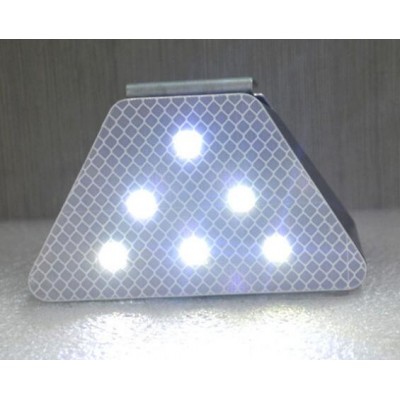 吉林太阳能轮廓标图片 附着式轮廓标 同步梯形轮廓标灯价格图2