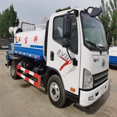 菏泽洒水车厂家预定小型洒水车5立方喷洒车价格图2