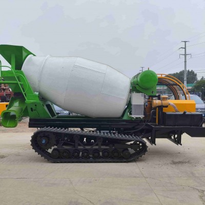 厂家自营履带式混凝土搅拌车 可移动水泥搅拌站 混合料罐车图2