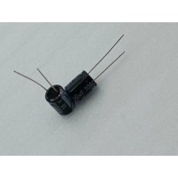 耐高纹波电解电容25V2200UF电源电路