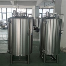 章丘康之兴不锈钢牛奶储存罐不锈钢饮