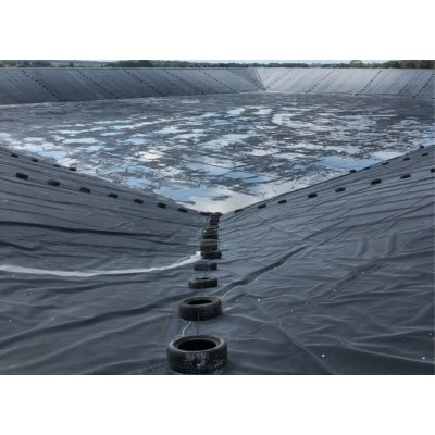 云南安宁市养殖场污水处理用1.50mm厚HDPE防渗土工膜图3