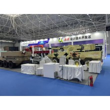 湖北军事模型厂家 红色研学拓展装备轮式装甲车模型出售