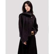 温碧霞代言IRENENA服装品牌时尚呢子半身裙黑色百褶休