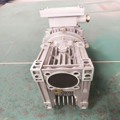 厂家直销  工业型新合防爆减速电机图3