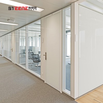 斯蒂恩重庆办公室覆膜钢板隔断图2