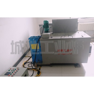 城池牌MQT微型移动便携式搅拌淬火槽,微型淬火槽,移动淬火槽,便携淬火槽,淬火水槽,淬火油槽,简易淬火槽图7