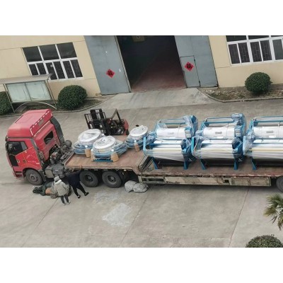 大型不锈钢离心脱水机 变频器驱动脱水机 可定制图5