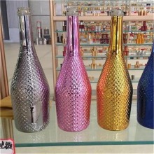 酒瓶电镀厂，酒瓶真空电镀厂，酒瓶UV电镀厂，酒瓶丝印烫金厂