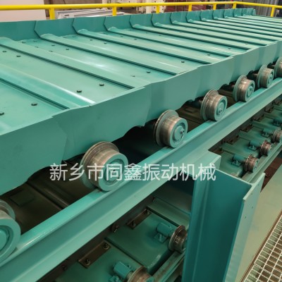 鳞板式输送机,鳞板输送机,耐压抗砸抗冲击,细粉不漏料图3