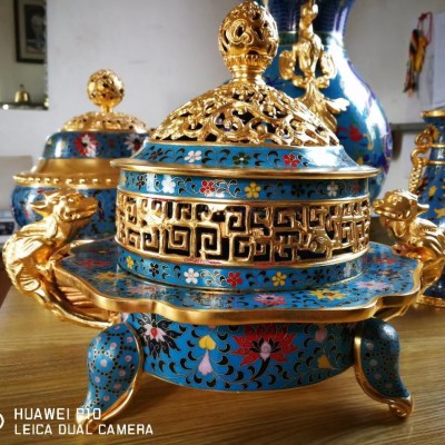 景泰蓝工厂 景泰蓝厂家 景泰蓝工艺品 景泰蓝加工 景泰蓝花瓶 景泰蓝家具 景泰蓝装饰 景泰蓝香炉图5