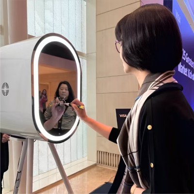 亿佰顺供应暖场互动装置AI镜面签数字翻牌器签到AI人体复刻机拍照设备图2