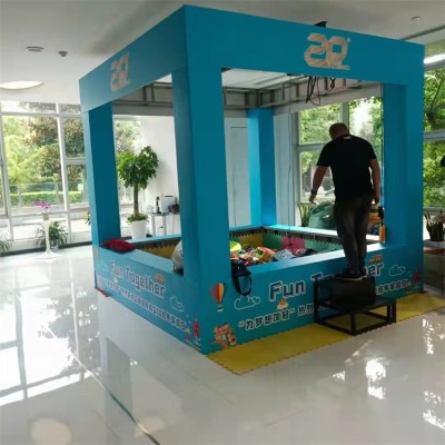 新型豪华款12座旋转木马出租暖场互动真人娃娃机儿童游乐设备直供图3