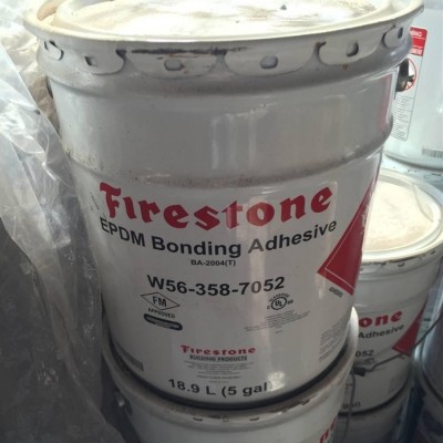 粘合剂Firestone BA-2004（T）或Carlisle Sure-Seal粘合剂图4