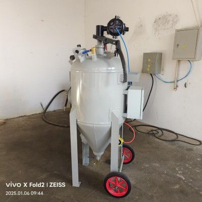 环保无尘水砂混合除锈喷砂机图3