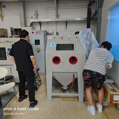 不锈钢餐具厨具无尘翻新表面清理喷砂机图4