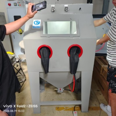 零配件翻新喷砂机图4