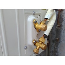 空调冷凝水漏水怎么办？——让我们帮