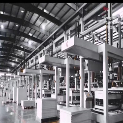 SPC180地板挤出生产线设备工艺技术图3