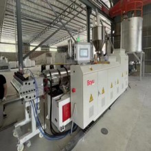 PVC/SPC三合一地板五辊生产线机械设备