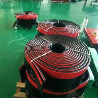 裙板压件夹持器定制 耐磨聚氨酯防溢裙边 Y型-300*15mm 导料槽下沿漏料挡煤护皮图3