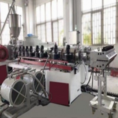 WPC仿木塑型材机器设备户外工程选材抗腐免维护图3