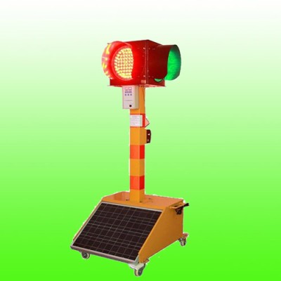 崇左临时移动红绿灯 太阳能移动红绿灯厂家图2