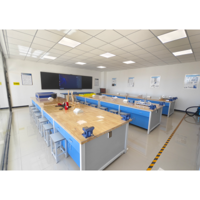 高中通用技术必修实践室 高中通用技术实验室 技术与设计 简易机器人制作 电子控制技术图2