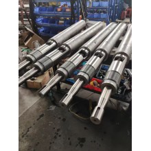 东华注塑机螺杆炮筒现货