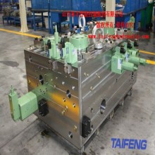 泰丰液压机阀组，35MPa 高压稳控，15000L/min 大流量瞬供不衰减。