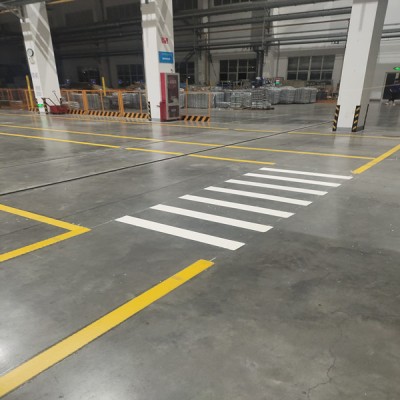 苏州工厂画人行道线、苏州小区道路画线图4