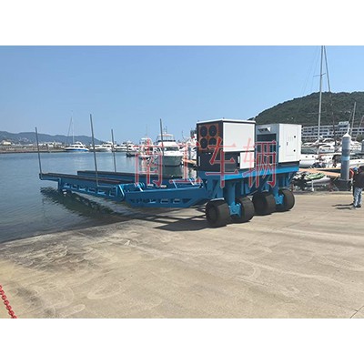100吨重型游艇拖车 自走式船艇拖车图1